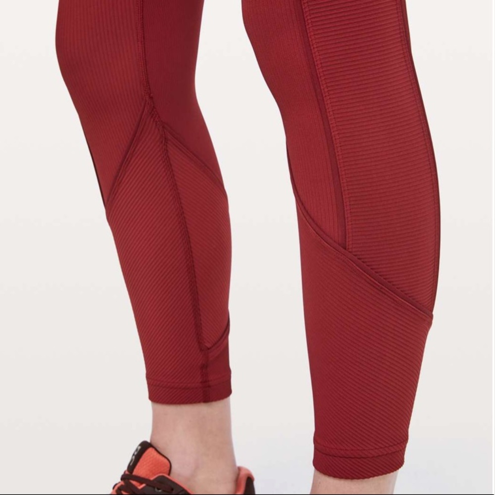 Lululemon Daily Lineup Leggings Size 6 - Picture 5 of 5
